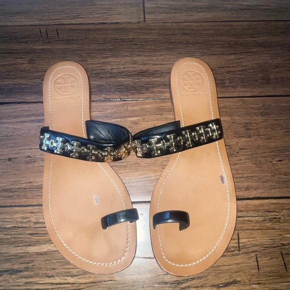 Rare Tory Burch miller sandals toe ring sandal logo sandal patent leather - Picture 6 of 16